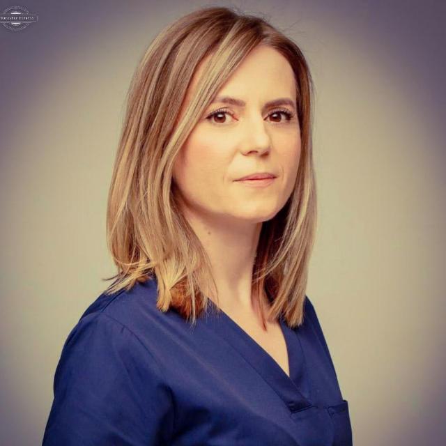 Dr. Ana-Maria HARBĂDĂ - Medic Primar Obstetrică-Ginecologie. Competențe în: Histeroscopie, Planning familiar
